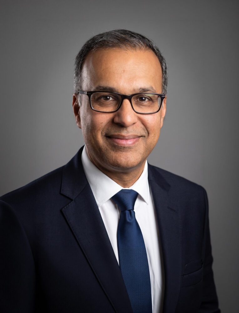 Mr Sakkaf Aftab Consultant Ophthalmologist at HMT St Hugh's Hospital in Grimsby