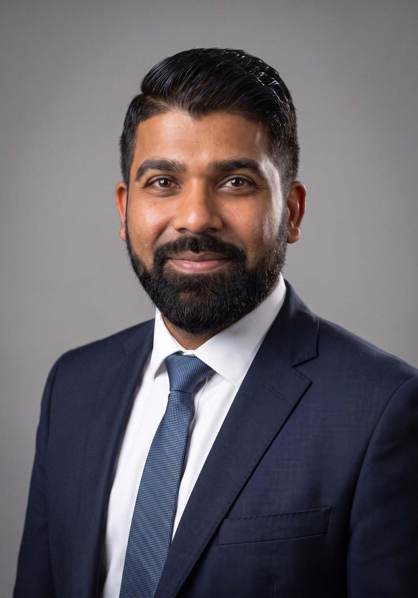Mr Amar Bhavsar - Consultant Neuro & Spinal Surgeon