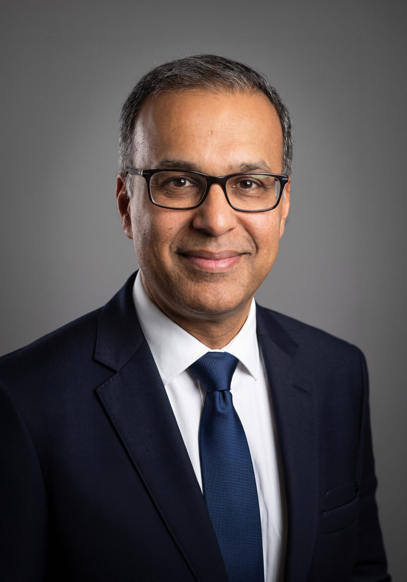 Mr Sakkaf Aftab Consultant Ophthalmologist at HMT St Hugh's Hospital in Grimsby